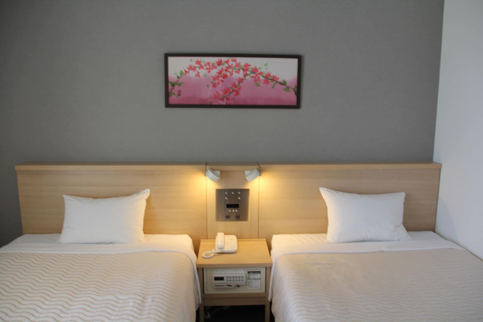 Hotel Risingsun Miyakojima Ngoại thất bức ảnh